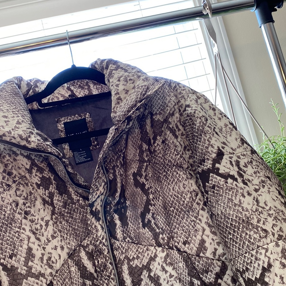 Snake skin puffer jacket